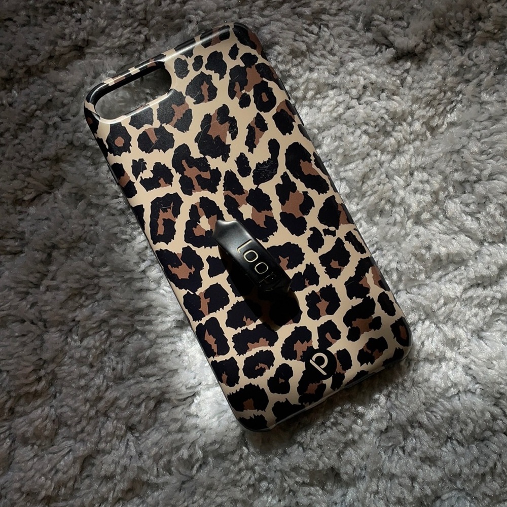Cheetah loopy case 8+